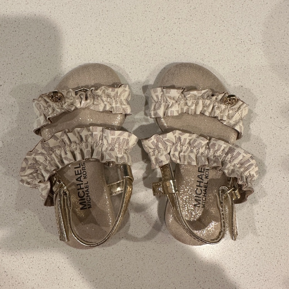 Michael Kora Toddler Sandals - Size 6 (NWOT)